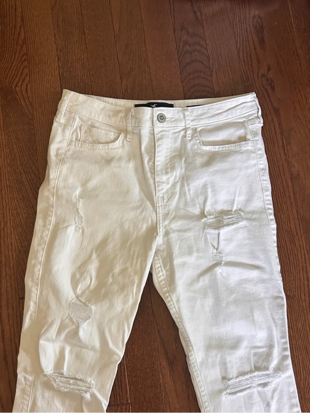 Hollister Women’s Distressed White Jeans